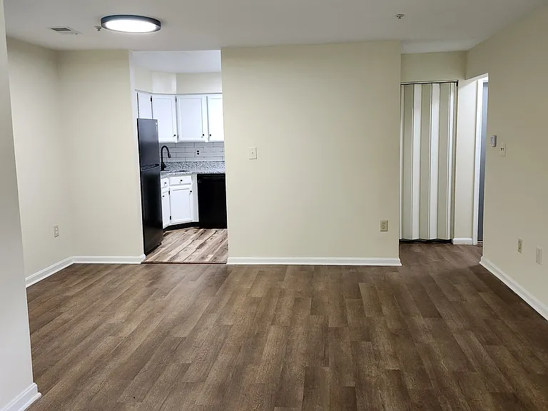 8708 Devon Hills Dr — Photo 6