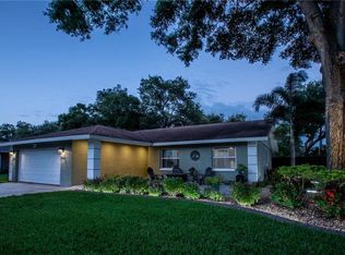 6801 Circlecreek Dr, Pinellas Park, FL 33781