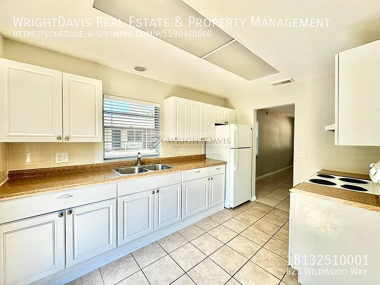 625 Wildwood Way — Photo 7