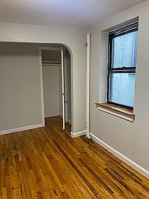 5th image of 116 Eldridge St APT 4A