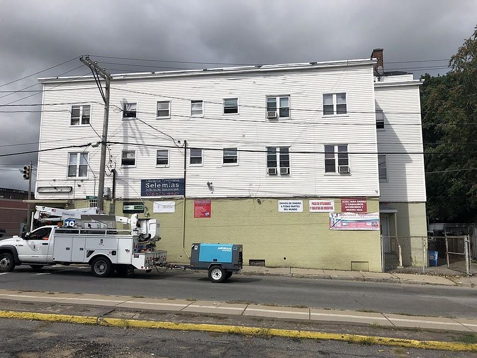 2nd image of 427-435 Broadway