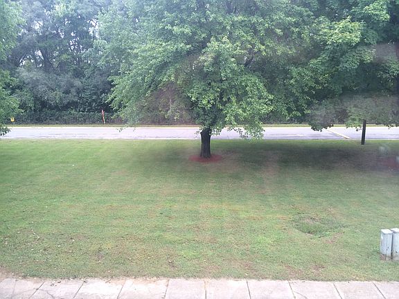 2nd image of 3545 Scarlet Oak Ct