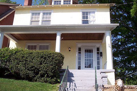 1st image of 220 N 15th Ave