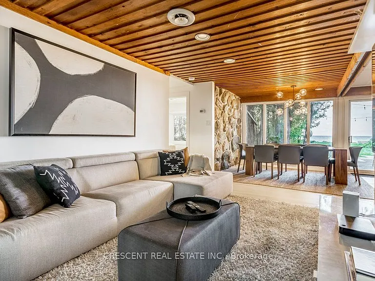 37 Georgian Manor Dr — Photo 19