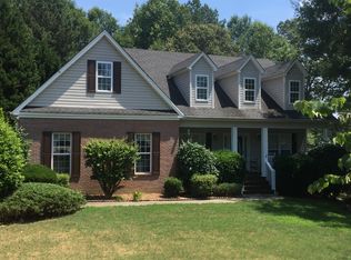 123 W Castle View Dr, Braselton, GA 30517