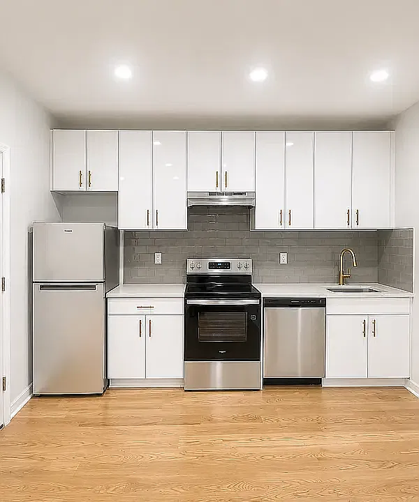 41-15 31st Ave #3B