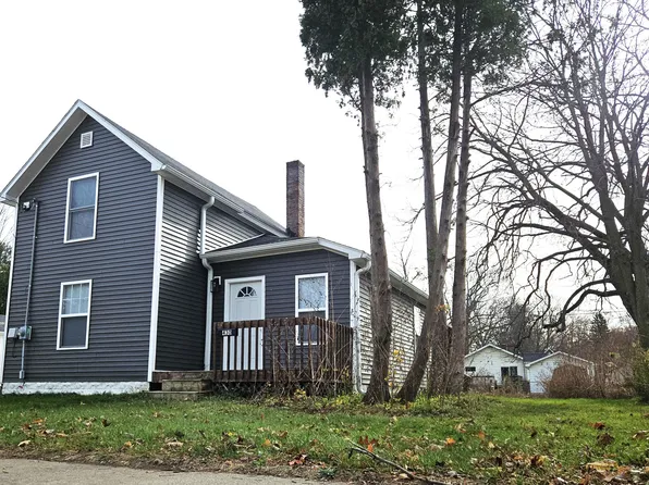430 E Clinton St, Hastings, MI 49058