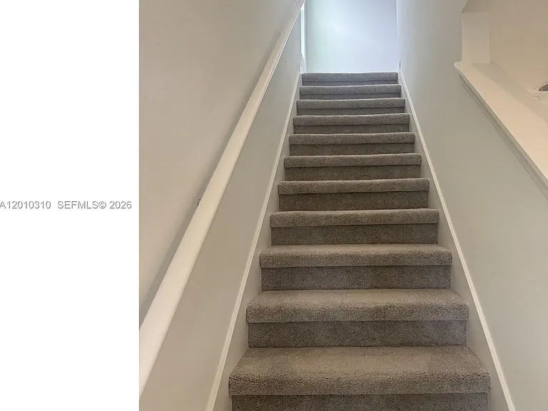 5423 Meadow Walk — Photo 16