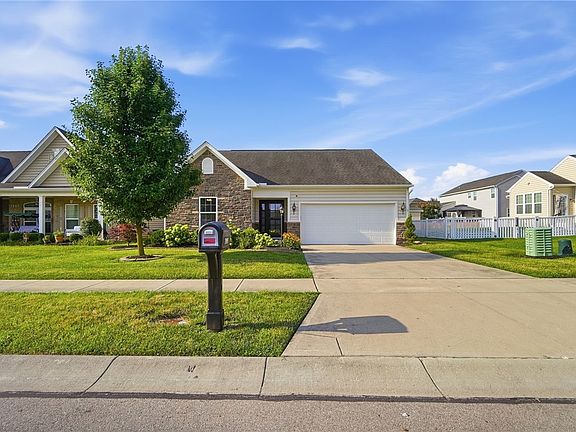 2nd image of 7101 Bluestream Dr
