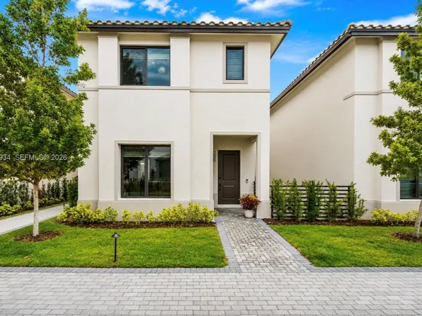 4388 NW 81st Ave, Doral, FL 33166