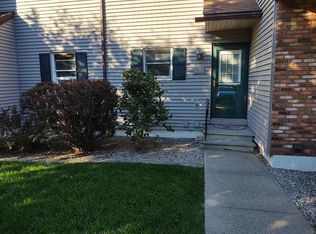 51 Set Poin, Plattsburgh, NY 12901