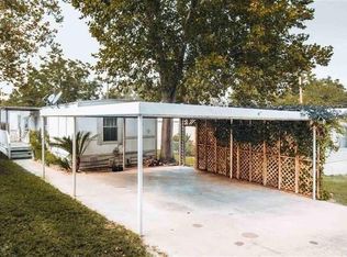 121 Bonny Cove Dr, Kingsland, TX 78639