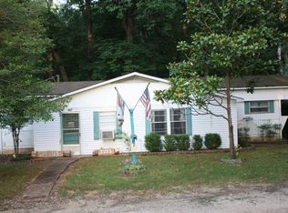 60 Jeff Davis Dr, Eva, TN 38333