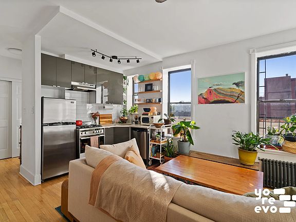 2nd image of 251 Pacific St APT 23