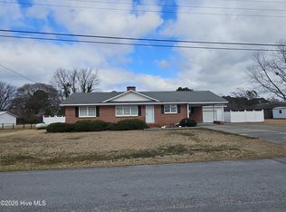 309 Fairfax Street, Clinton, NC 28328