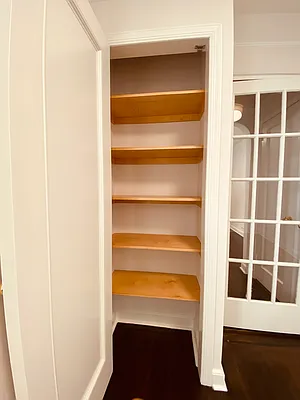 Rented by Metropolis Real Estate of Manhattan | media 17