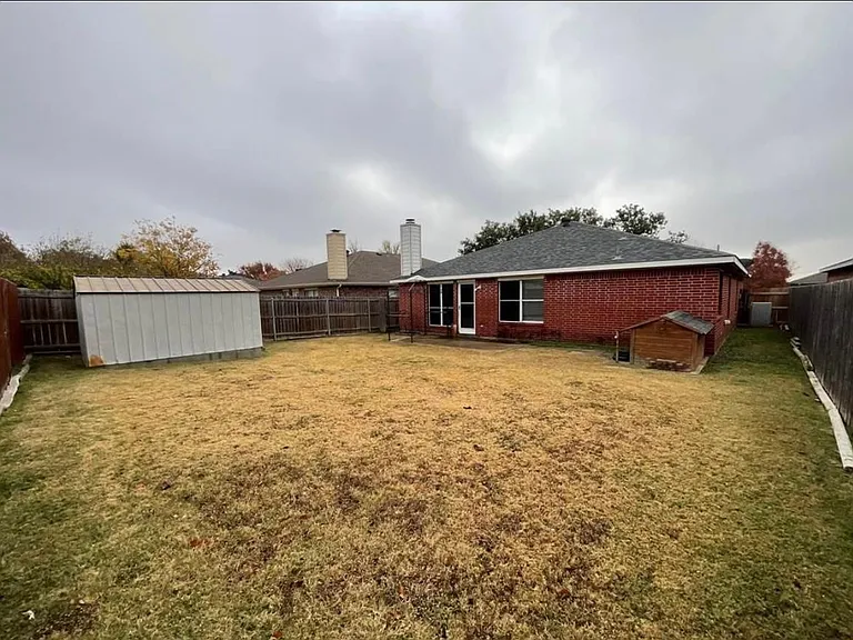 1035 Port Sullivan Dr — Photo 14