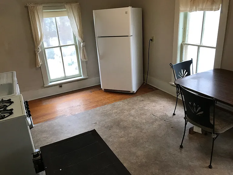 615 Townline Rd #3 — Photo 3