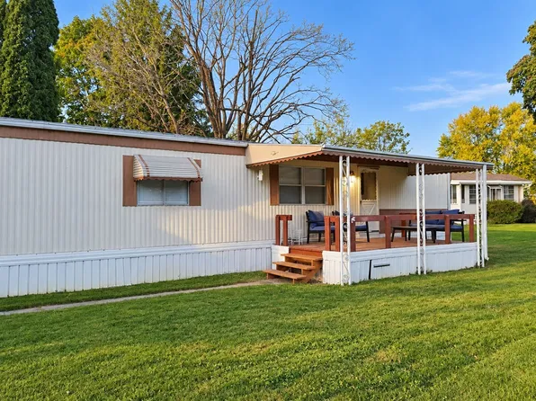 8964 Breinig Run Cir, Breinigsville, PA 18031