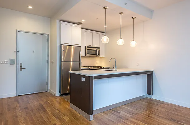 Rented by Nooklyn NYC LLC | media 115