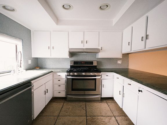 4th image of 1236 Wellesley Ave APT 3
