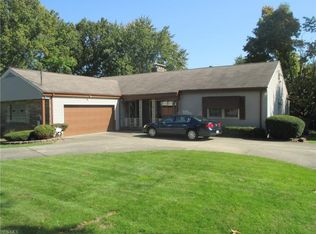 2489 Barth Dr, Youngstown, OH