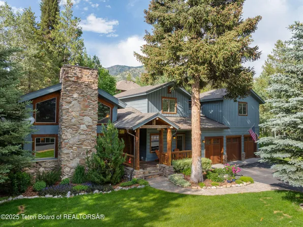 445 Aspen Ridge Trl, Alpine, WY 83128
