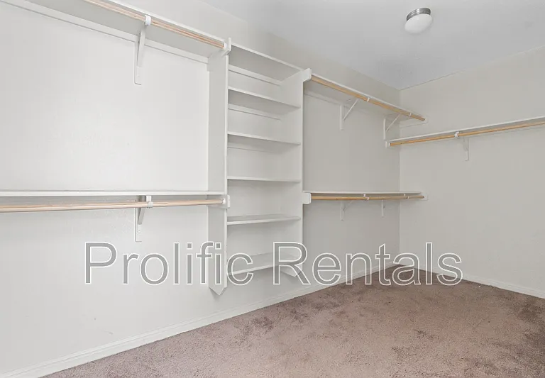 6117 Verde Dr — Photo 20