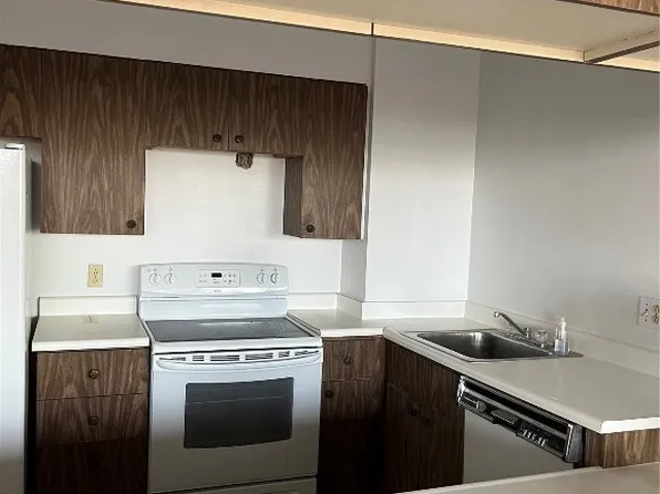 55 S Kukui St APT D-2202, Honolulu, HI 96813