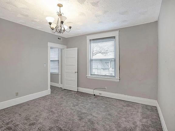 5th image of 1729 Holloway Ave #2