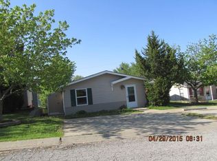 111 E Sunrise Dr, Belton, MO 64012