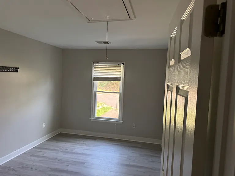 1619 Kirkgate Ln — Photo 14