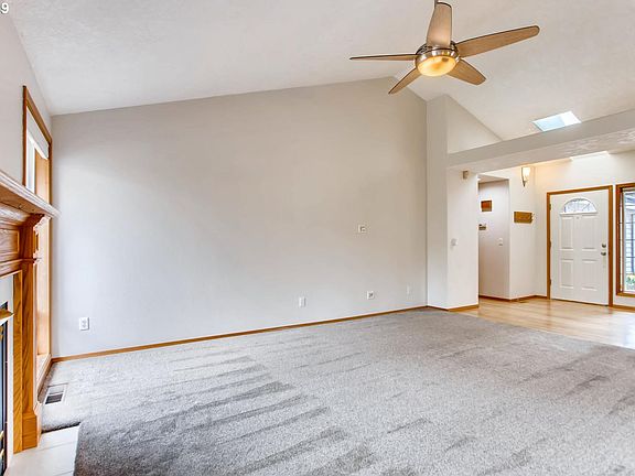 5th image of 1917 SE 60th Ave