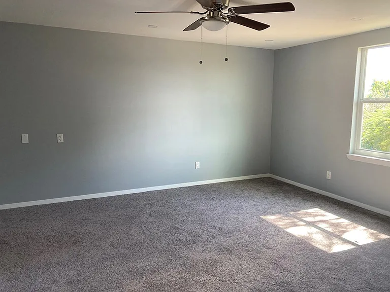 1657 N Shore Dr — Photo 13