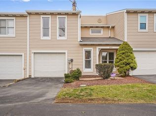 307 Squire Cir, Pittsburgh, PA