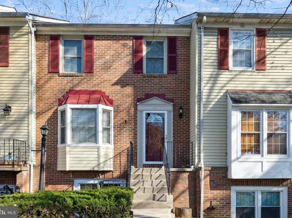 146 Kettle Ct #11-8, Windsor Mill, MD 21244