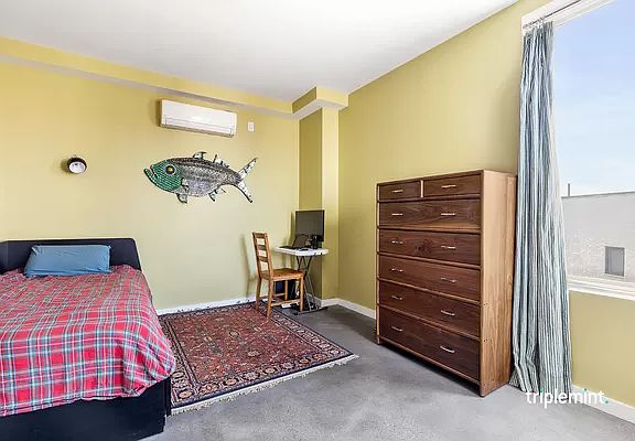 5th image of 618 Washington Ave Ph 2