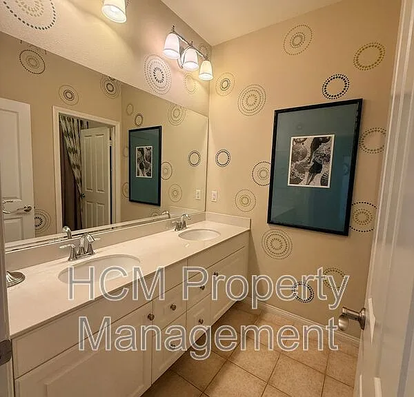 29 Serenity — Photo 11