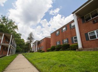Lynnebrook Gardens, Clementon, NJ 08021