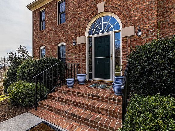 4th image of 5845 Salisbury Dr