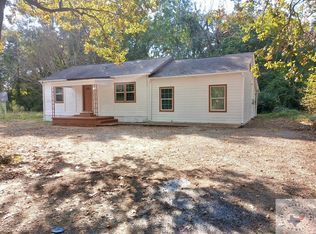 111 Garden Rd, Hooks, TX 75561