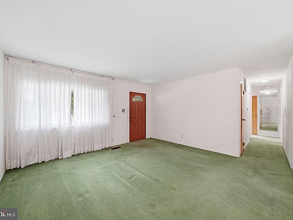 2nd image of 3119 82nd Ave