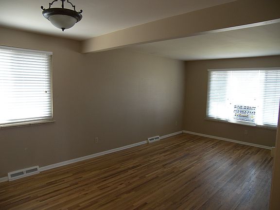 Dining Room/Living Room