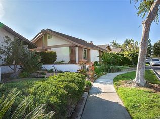 2182 Sweetbriar Rd, Tustin, CA 92780