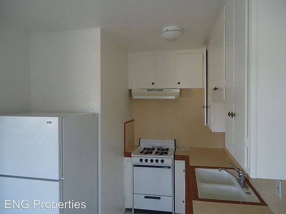 2nd image of 3859 35th St