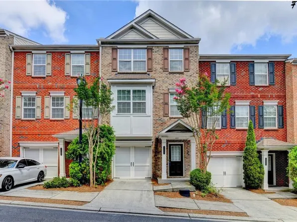 2214 Landing Walk Dr, Duluth, GA 30097