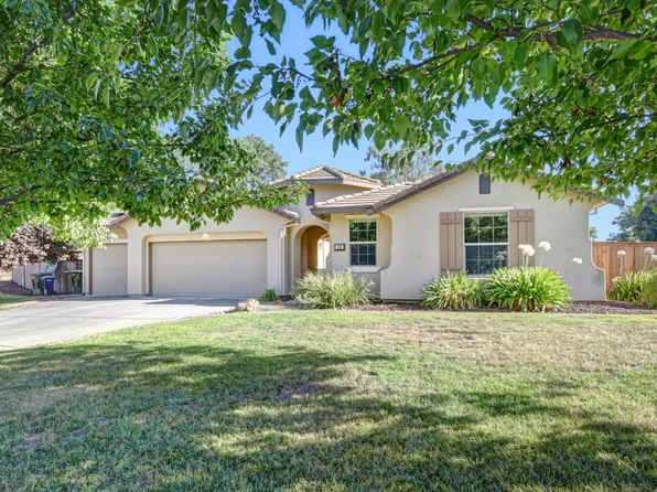18 Pinehurst Ct, Ione, CA 95640