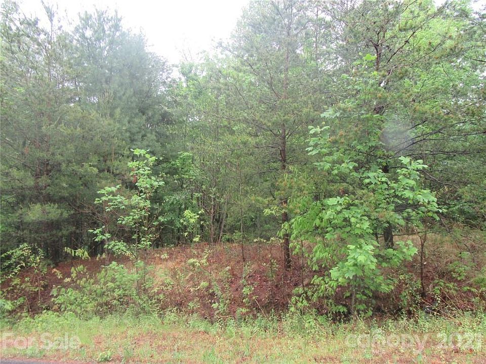 1st image of 3163 Lake Dr