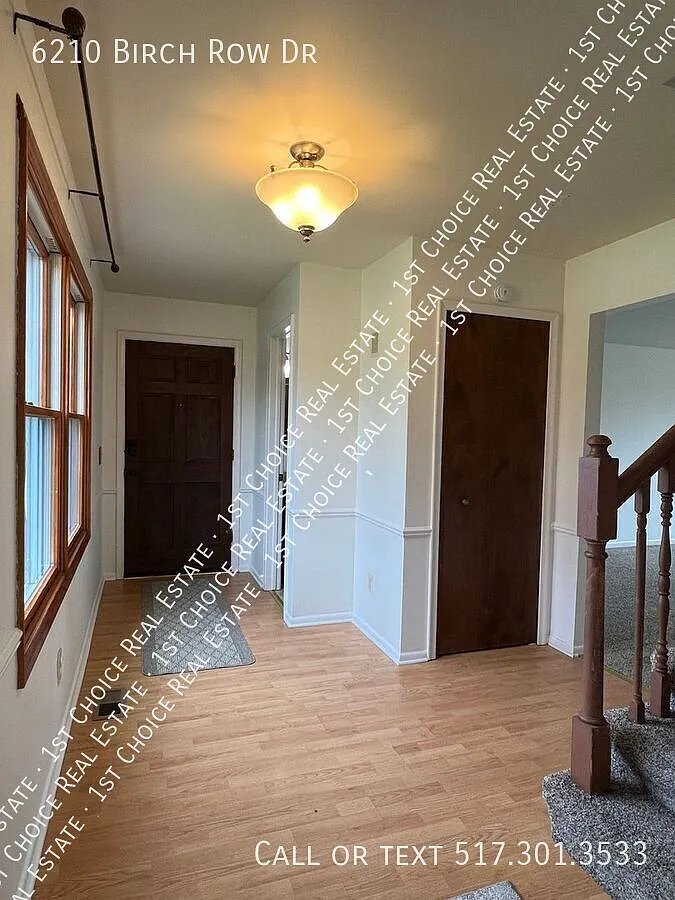 Building Photo - 6210 Birch Row Dr