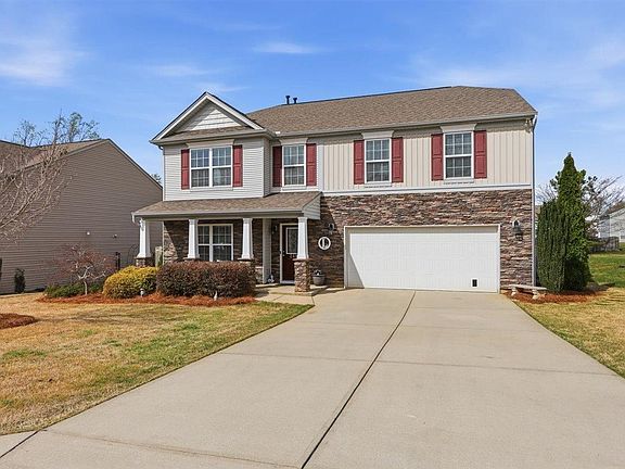 2nd image of 240 Harlequin Dr